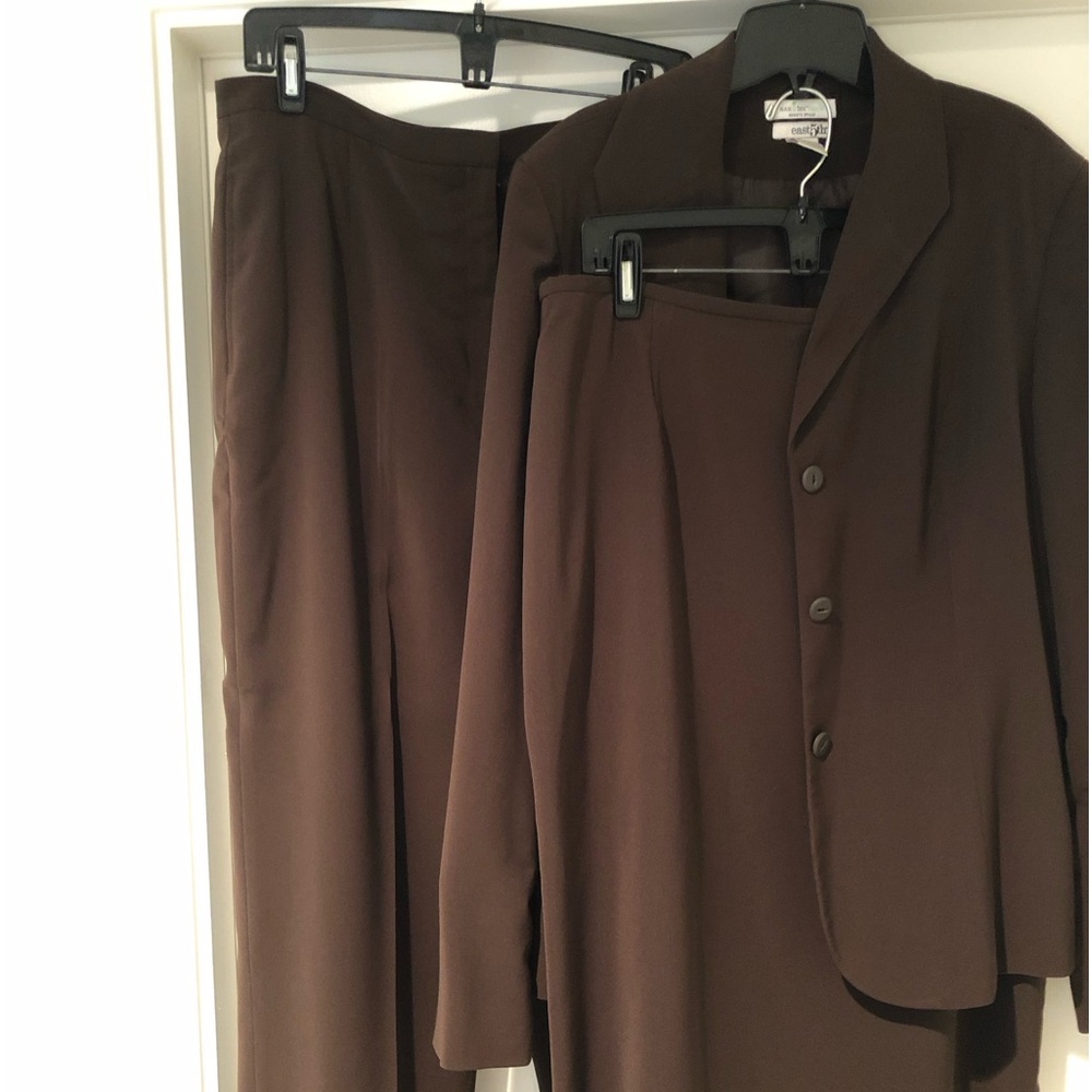 East 5th 3 piece pantsuit with skirt.